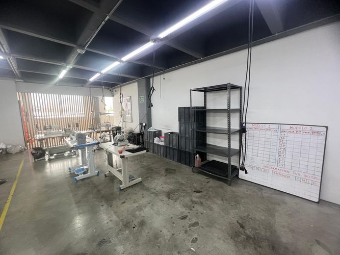 Oficina en arriendo en La Esmeralda, Itagüí, 200 m² · foto 17 de 20