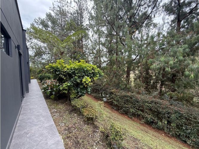 Casa de 3 alcobas en venta en Cascajo Abajo, Marinilla, 200 m² · foto 24 de 24