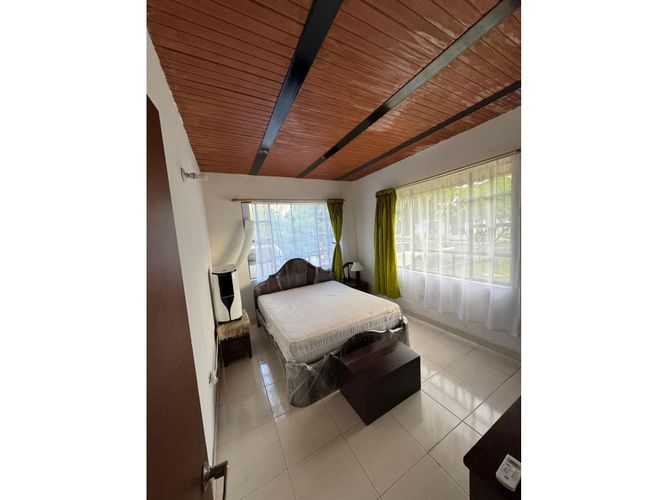 Casa de 6 alcobas en venta en Oriente, Ricaurte, 98 m² · foto 7 de 23