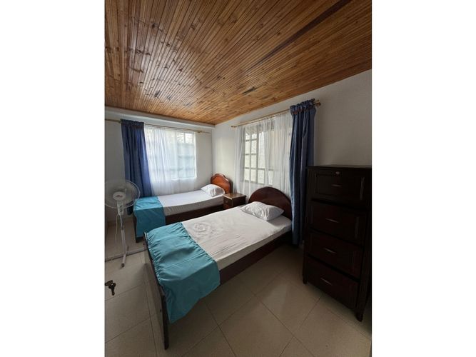 Casa de 6 alcobas en venta en Oriente, Ricaurte, 98 m² · foto 14 de 23