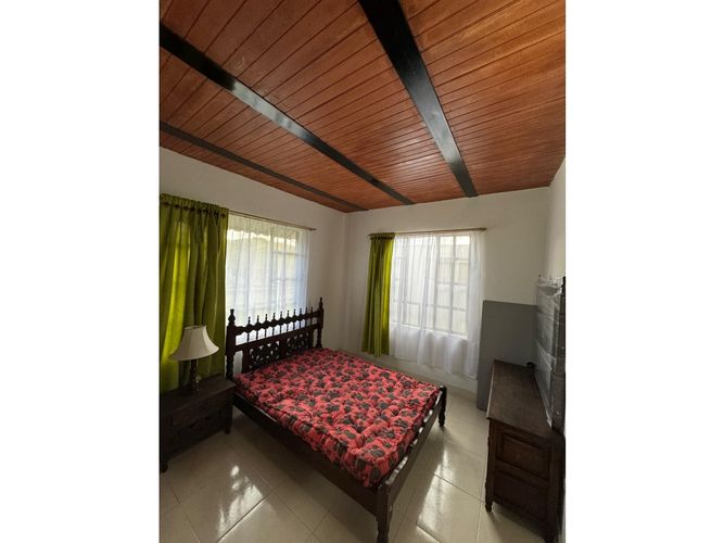 Casa de 6 alcobas en venta en Oriente, Ricaurte, 98 m² · foto 15 de 23
