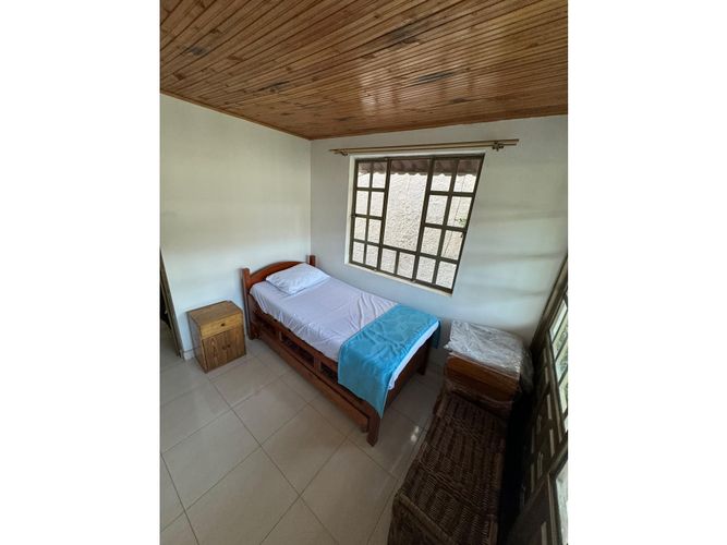Casa de 6 alcobas en venta en Oriente, Ricaurte, 98 m² · foto 16 de 23