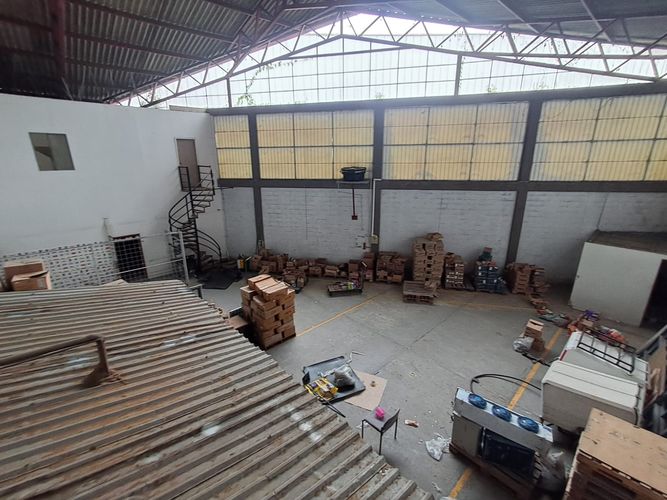 Bodega en arriendo en Santana, Dosquebradas, 350 m² · foto 4 de 9