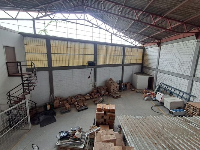Bodega en arriendo en Santana, Dosquebradas, 350 m² · foto 5 de 9