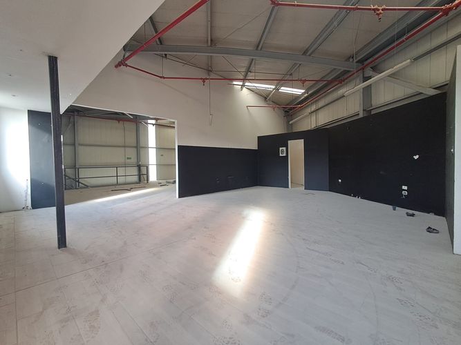 Bodega en arriendo en Conjunto Cerrado Zapan, Dosquebradas, 394 m² · foto 4 de 8