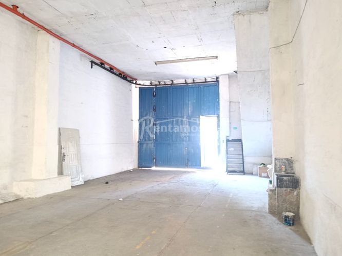 Bodega en venta en Las Acacias, Itagüí, 1370 m² · foto 3 de 19