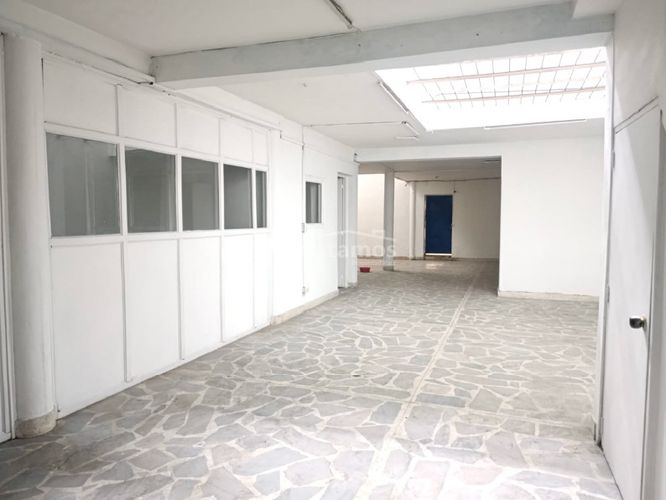 Bodega en venta en Las Acacias, Itagüí, 1370 m² · foto 7 de 19