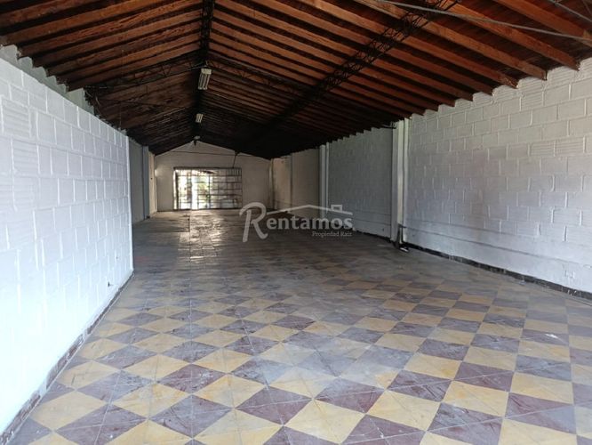 Bodega en venta en Las Acacias, Itagüí, 1370 m² · foto 11 de 19