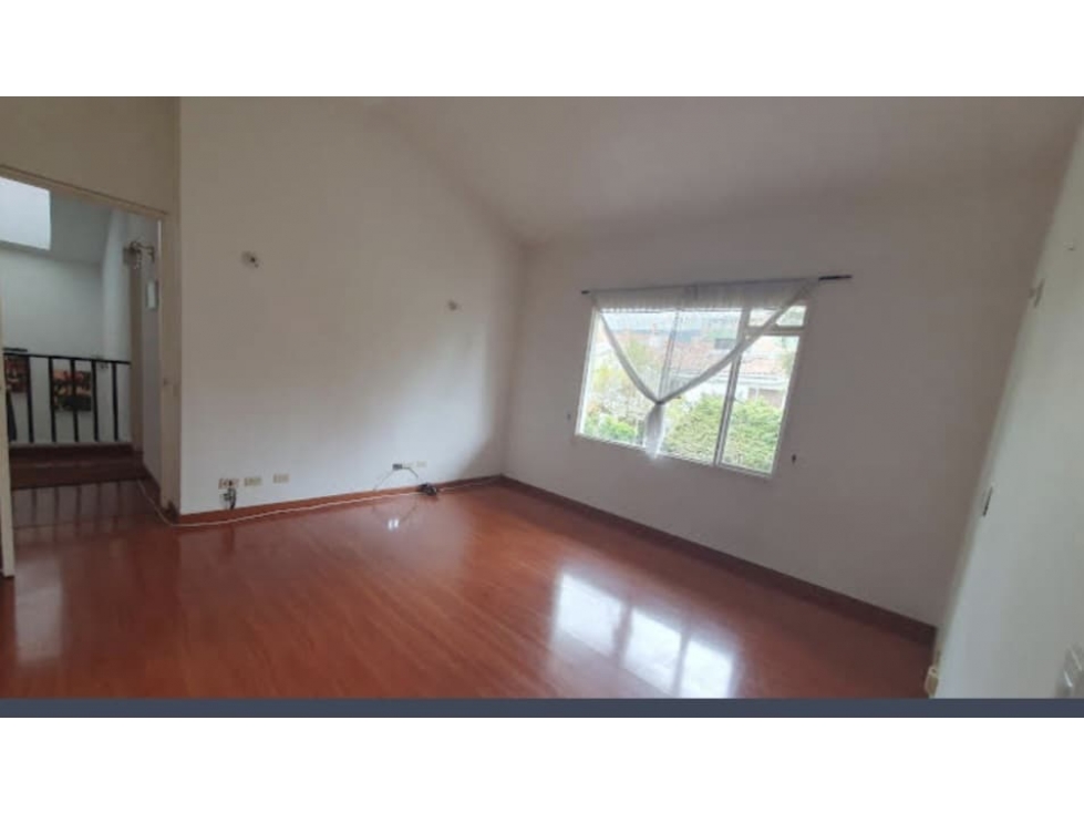 Casa en venta en El Contador, Bogotá · foto 6 de 16