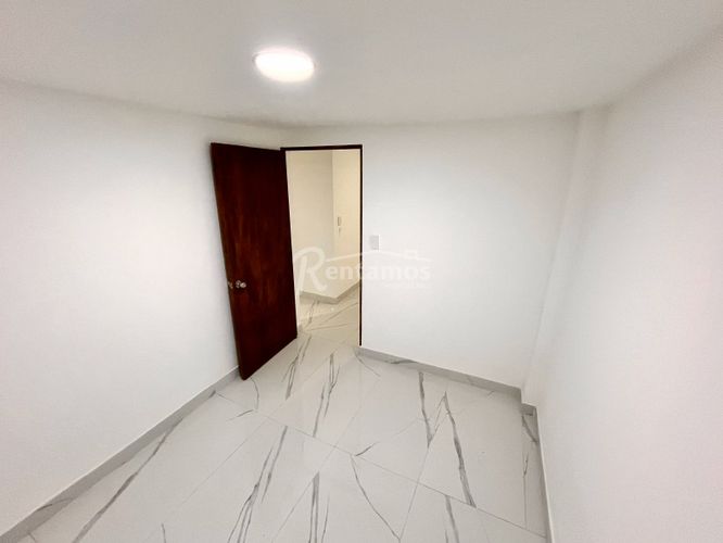 Casa de 6 alcobas en venta en La Doctora, Sabaneta, 480 m² · foto 13 de 24