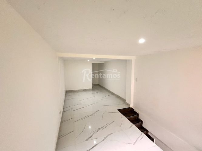 Casa de 6 alcobas en venta en La Doctora, Sabaneta, 480 m² · foto 16 de 24