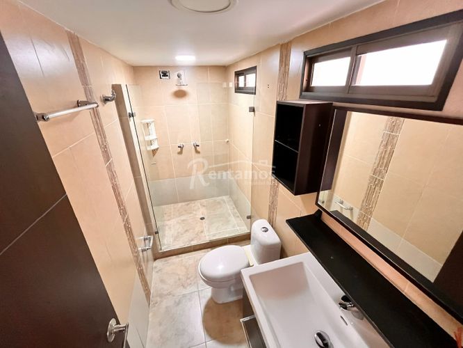 Casa de 6 alcobas en venta en La Doctora, Sabaneta, 480 m² · foto 17 de 24