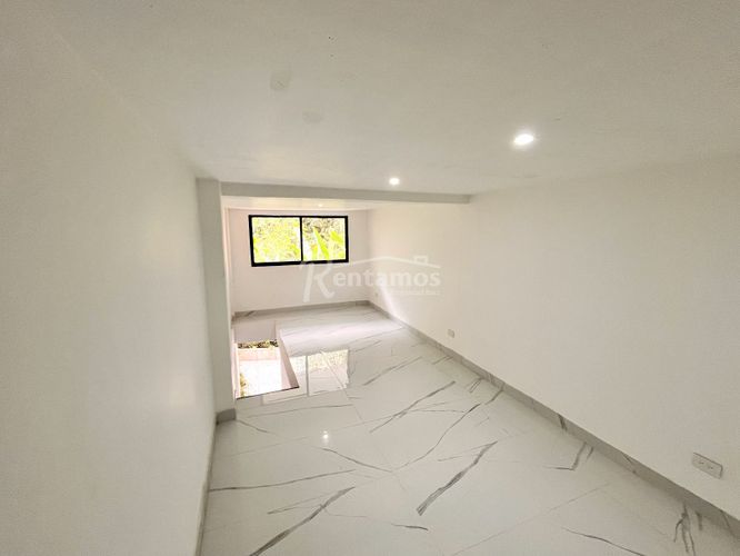 Casa de 6 alcobas en venta en La Doctora, Sabaneta, 480 m² · foto 18 de 24