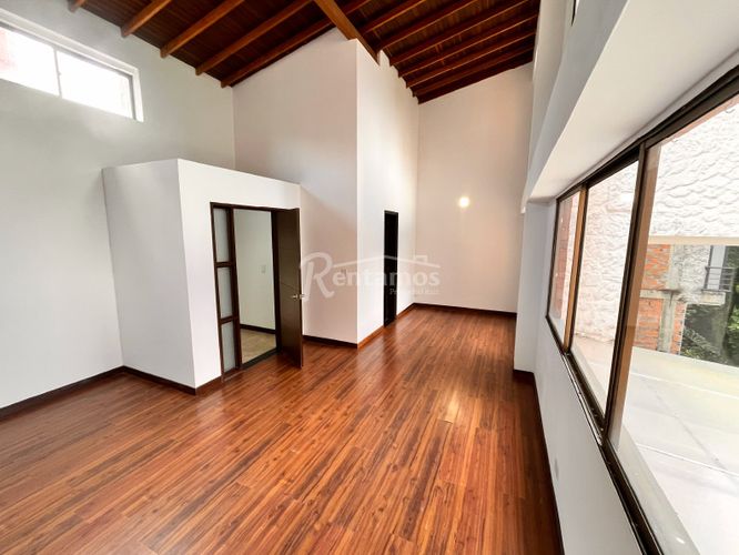 Casa de 6 alcobas en venta en La Doctora, Sabaneta, 480 m² · foto 24 de 24
