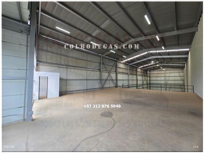 Bodega en arriendo en El Rodeo, Dosquebradas, 802 m² · foto 9 de 15