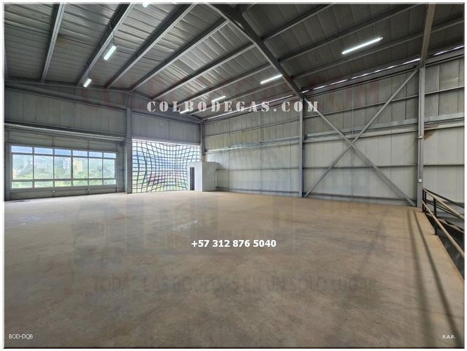 Bodega en arriendo en El Rodeo, Dosquebradas, 802 m² · foto 14 de 15