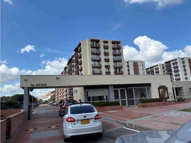 Apartamento de 3 alcobas en venta en Las Palmas, Ricaurte, 87 m² · foto 2 de 24