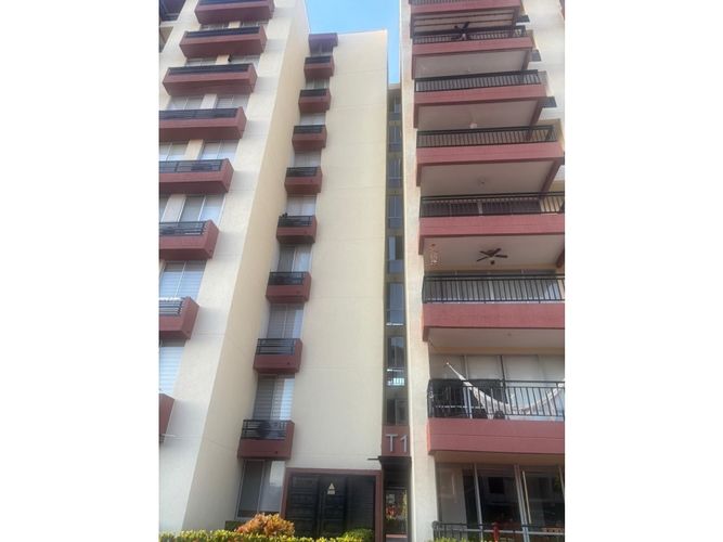 Apartamento de 3 alcobas en venta en Las Palmas, Ricaurte, 87 m² · foto 3 de 24