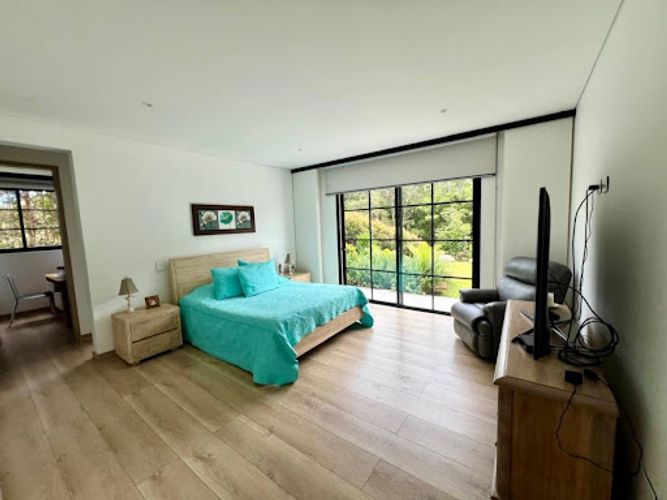 Casa de 3 alcobas en venta en Llano Grande, El Retiro, 236 m² · foto 16 de 24
