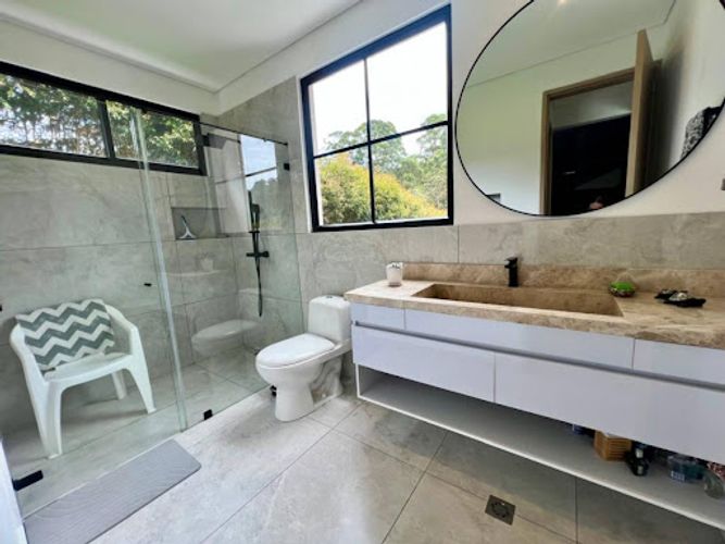 Casa de 3 alcobas en venta en Llano Grande, El Retiro, 236 m² · foto 19 de 24