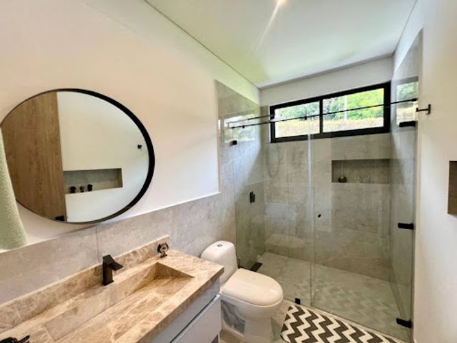 Casa de 3 alcobas en venta en Llano Grande, El Retiro, 236 m² · foto 23 de 24