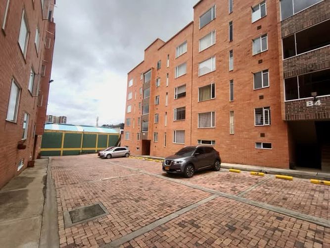 Apartamento de 3 alcobas en venta en Ve. La Colorada, Tunja, 63 m² · foto 16 de 23