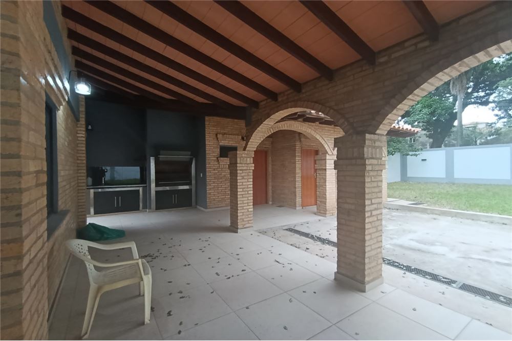 Casa-Alquiler-Avda Carlos A Lopez entre Alberdi y Lomas Valentin, RESIDENCIAL, Villeta, Central — foto 3