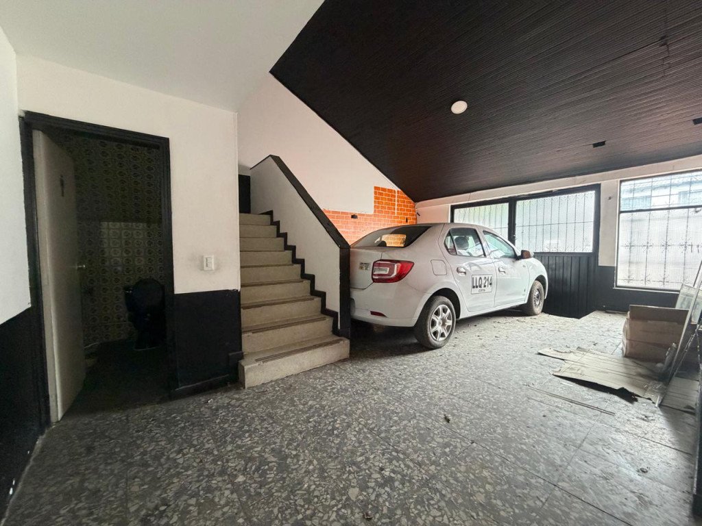 Casa en venta en Spring, Bogotá · foto 2 de 24