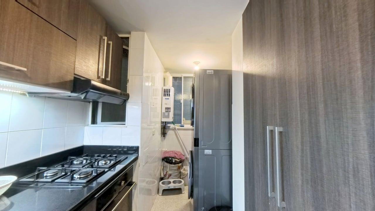Apartamento en venta en Cedritos, Bogotá · foto 7 de 23