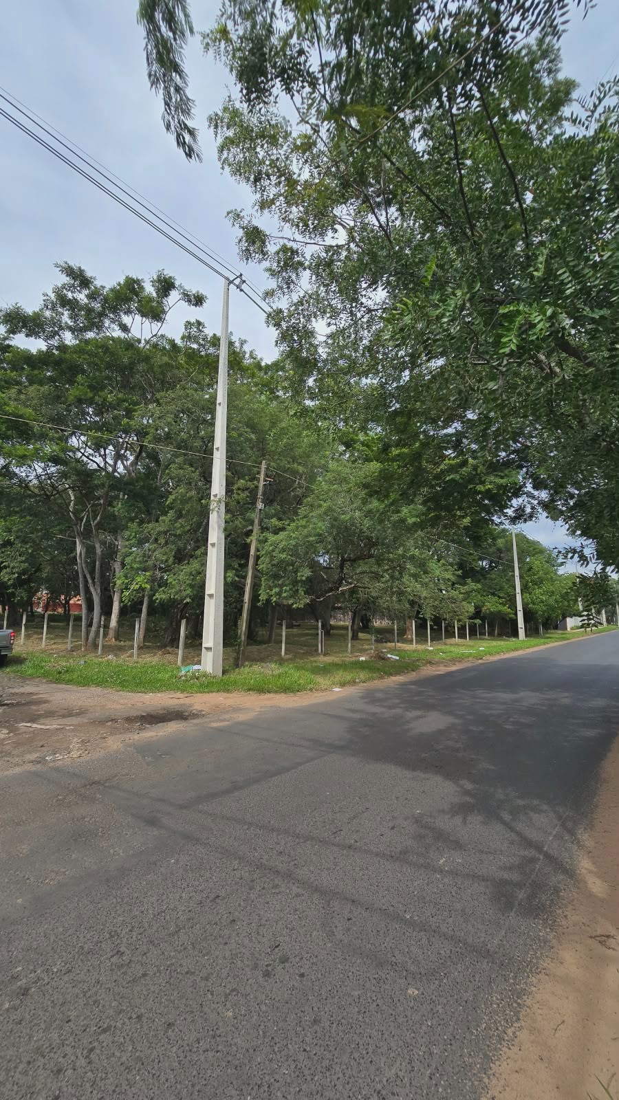 Alquiler terrenos de 2.850 m2 ,  sobre la Avenida Perón — foto 2