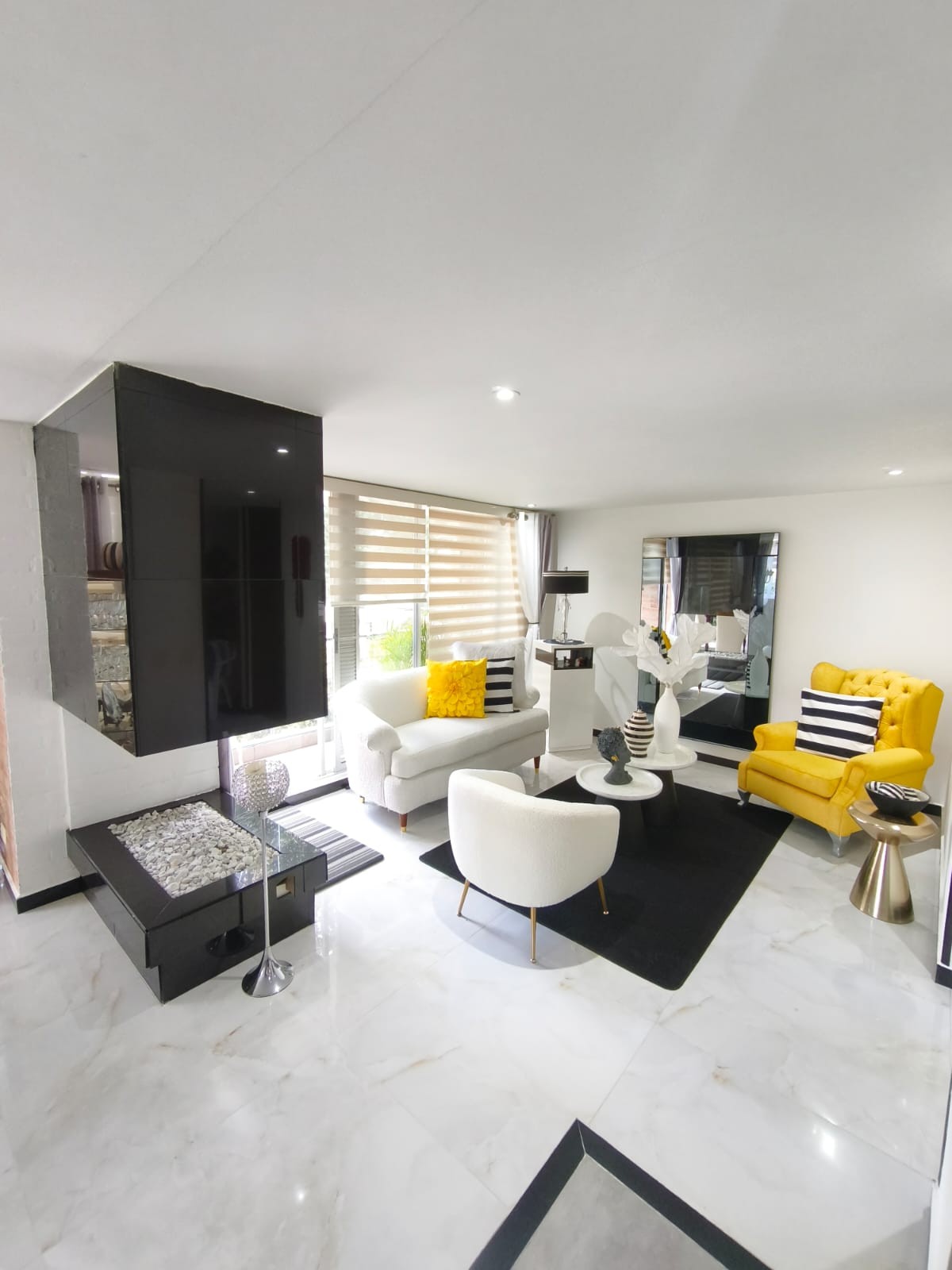 Apartamento en venta en Contador, Bogotá · foto 16 de 24