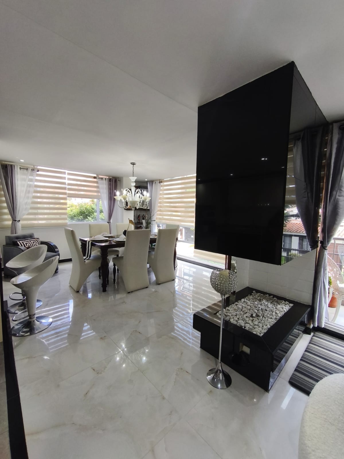 Apartamento en venta en Contador, Bogotá · foto 17 de 24