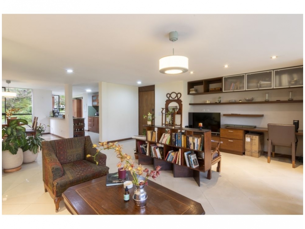Apartamento en venta en El Poblado, Medellín 3