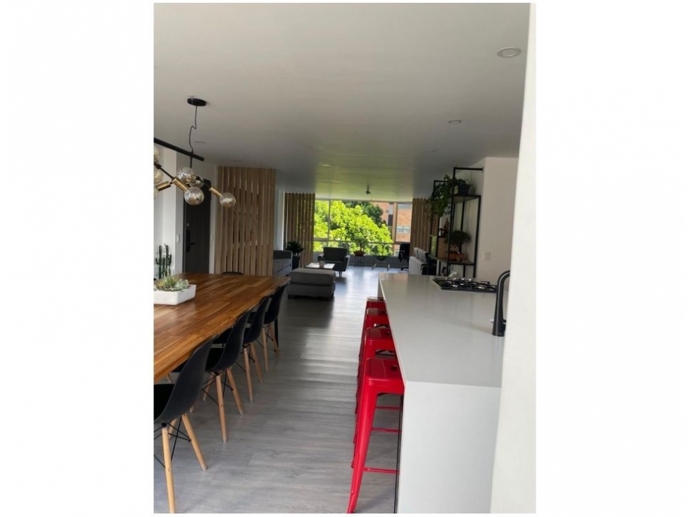 Apartamento en venta en El Poblado, Medellín 5