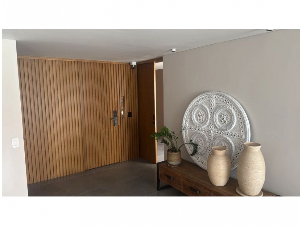 Apartamento en venta en El Poblado, Medellín 4