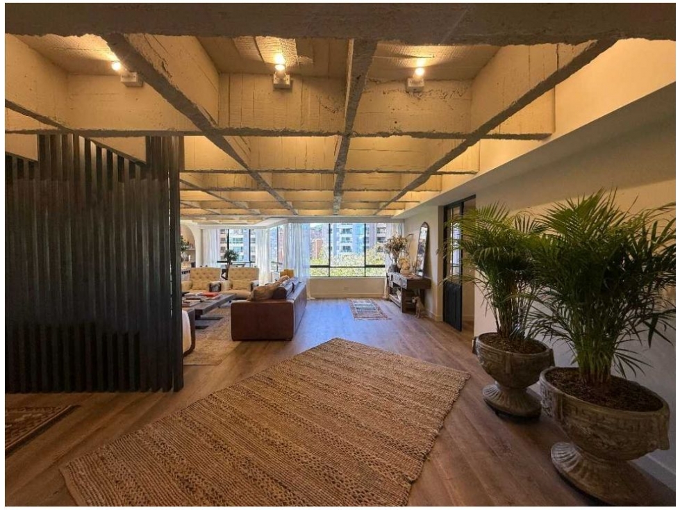 Apartamento en venta en El Poblado, Medellín 5