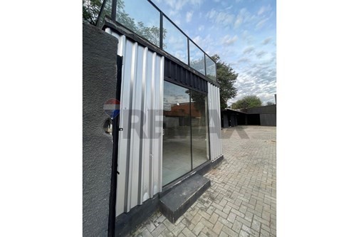 En alquiler Complejo + oficinas + tinglado en Asunción - Los Laureles — foto 2