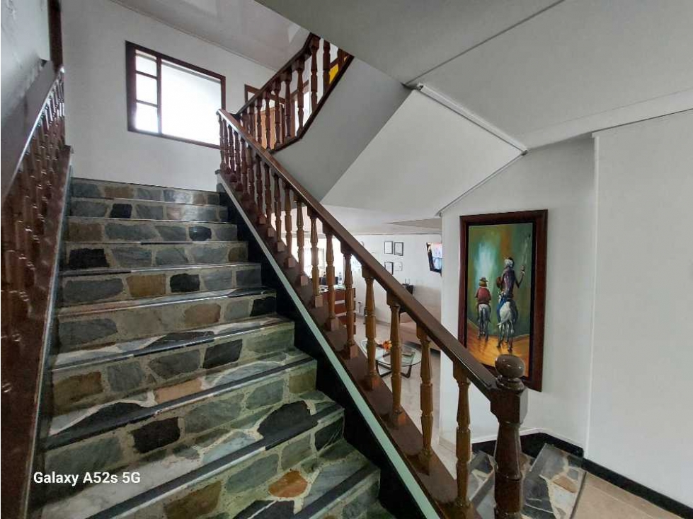 Casa en venta en Normandia, Bogotá · foto 10 de 24