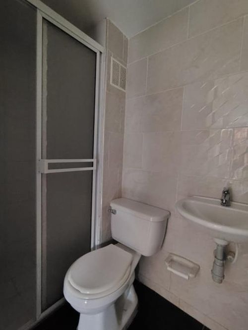Apartamento de 3 alcobas en arriendo en Barroblanco, Piedecuesta, 50 m² · foto 11 de 18