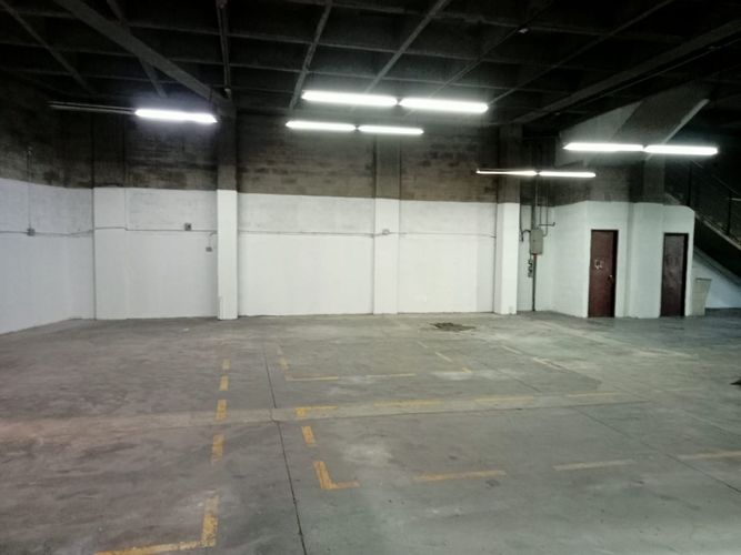 Bodega en arriendo en Suramérica, Itagüí, 1180 m² · foto 5 de 16