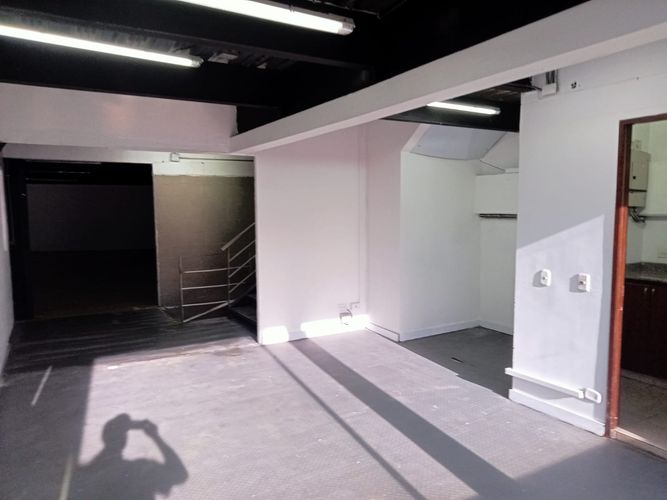 Bodega en arriendo en Suramérica, Itagüí, 1180 m² · foto 10 de 16