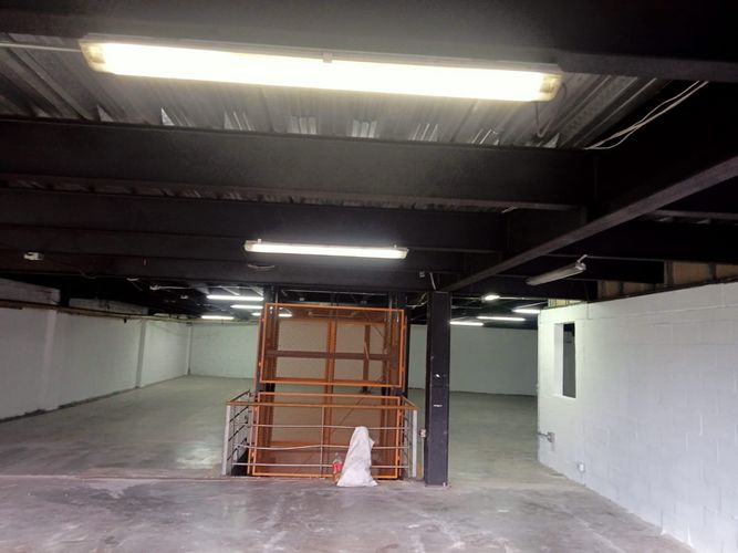 Bodega en arriendo en Suramérica, Itagüí, 1180 m² · foto 14 de 16