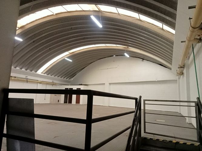 Bodega en arriendo en Suramérica, Itagüí, 1180 m² · foto 15 de 16