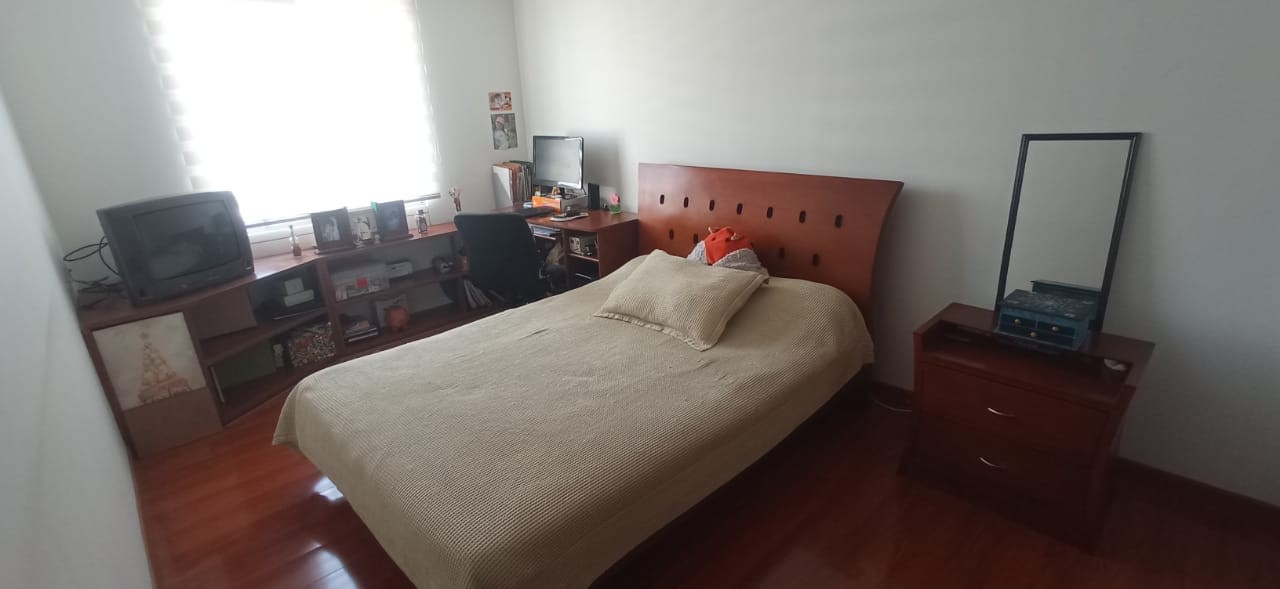 Apartamento en venta en Ciudad Salitre Occidental, Bogotá · foto 9 de 19