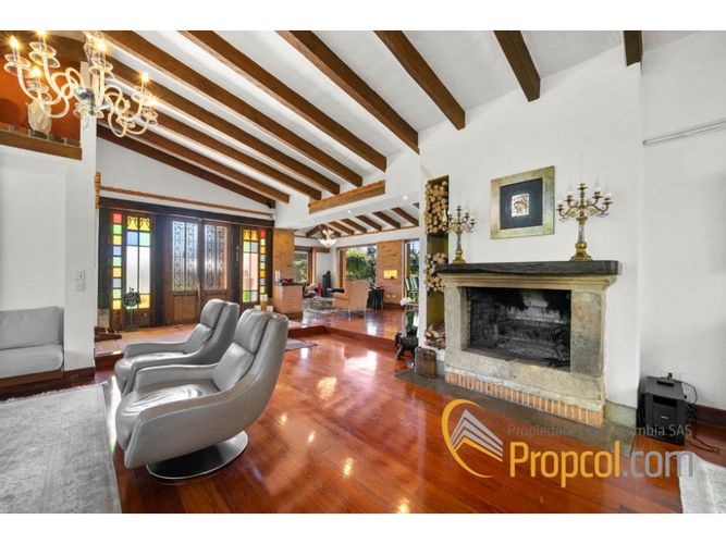 Casa de 4 alcobas en venta en Ub Los Geranios, Chía, 1204 m² · foto 4 de 20