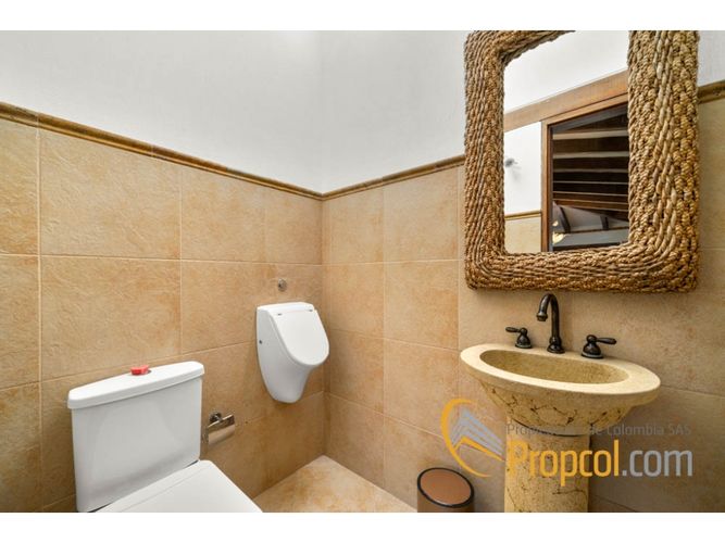Casa de 4 alcobas en venta en Ub Los Geranios, Chía, 1204 m² · foto 11 de 20