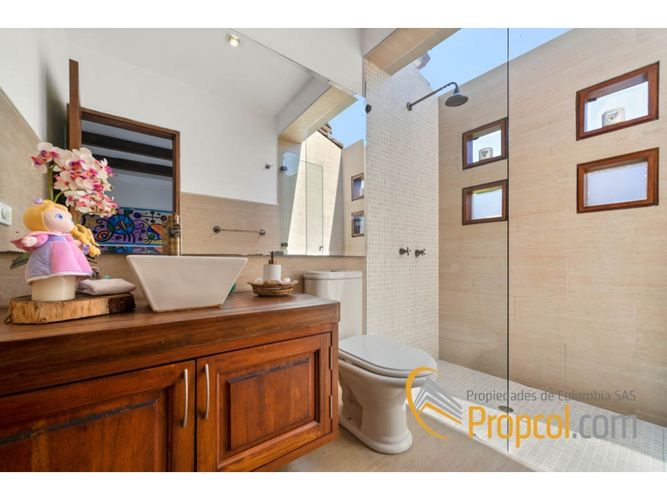 Casa de 4 alcobas en venta en Ub Los Geranios, Chía, 1204 m² · foto 16 de 20