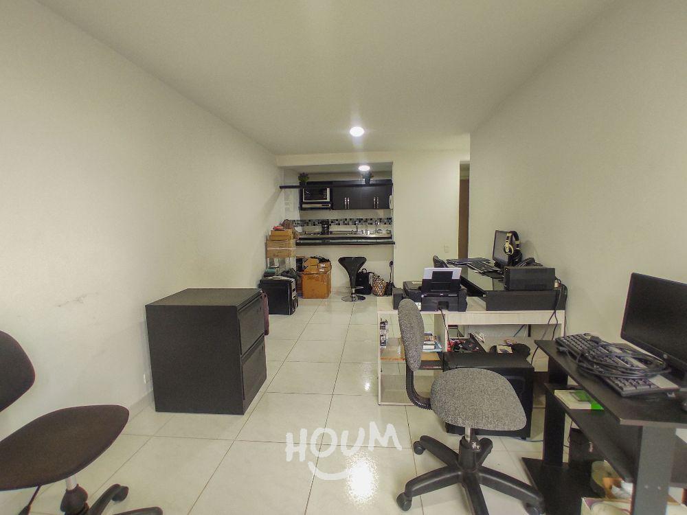 Apartment for sale in La candelaria, Medellín 3