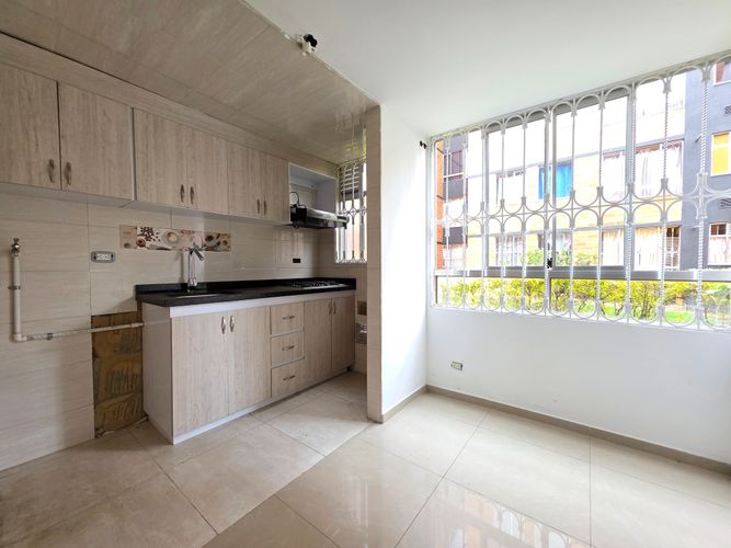 Apartamento de 3 alcobas en venta en Ciudad Verde, Soacha, 42 m² · foto 2 de 17