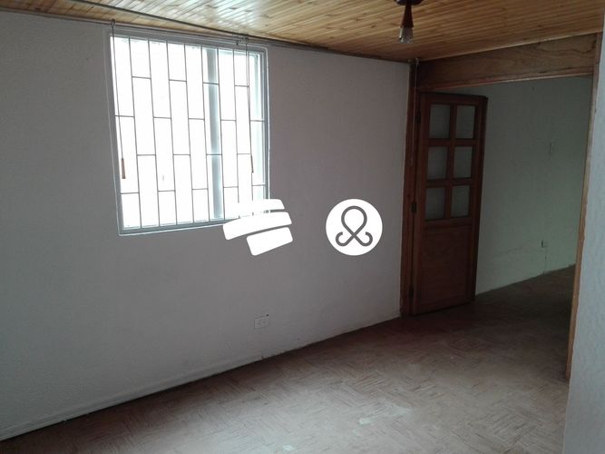 Apartamento de 3 alcobas en venta en Las Violetas, Bogotá, 64 m² · foto 2 de 6